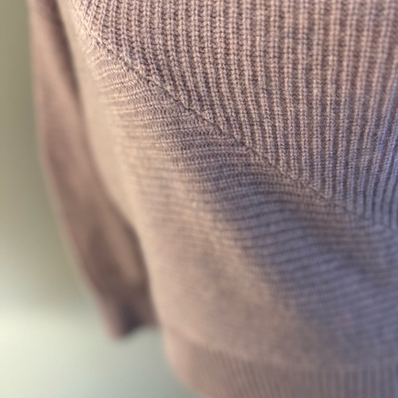 NAADAM Wool Cashmere Asymmetrical Draped Ribbed Off Shoulder Sweater S GORGEOUS - Picture 5 of 11